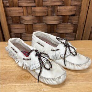 Vintage Leather White Fringe Moccasins with Multicolor Laces Sz 8
